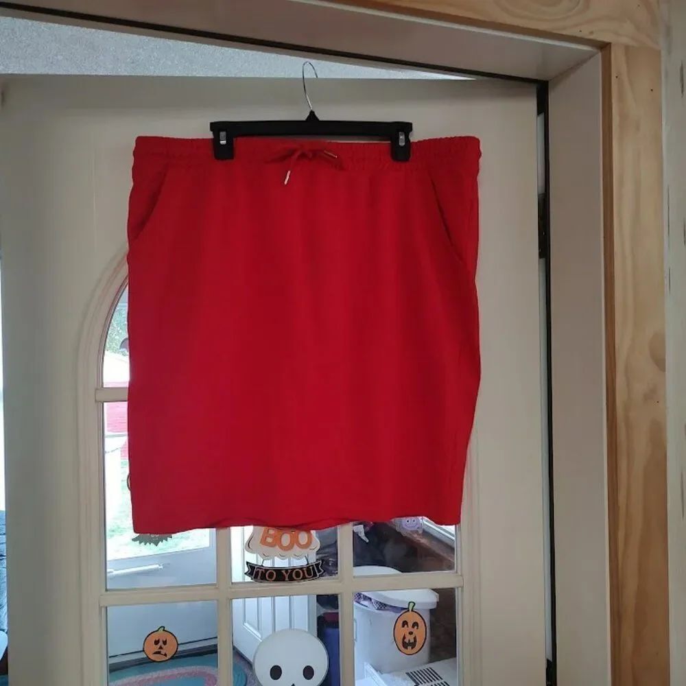 New Esmara Red Pull On Pencil Skirt Size Women's XL 16/18